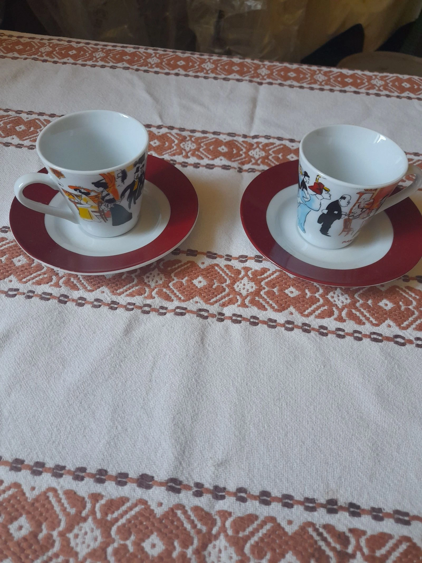 Tasse à café avec sous tasse
